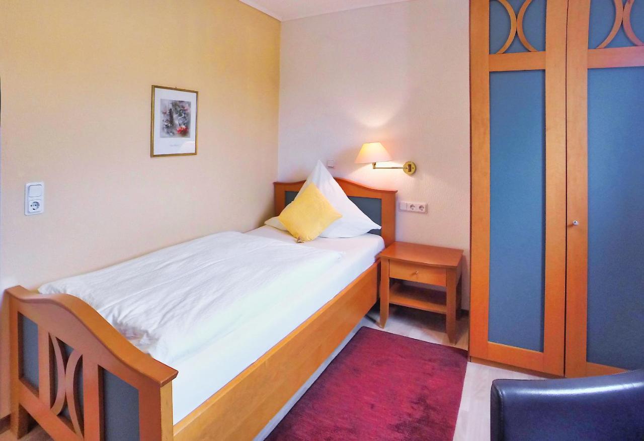 Hotel Maurer Saarwellingen Eksteriør bilde